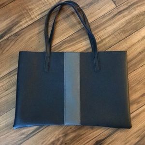Vince Camuto Tote